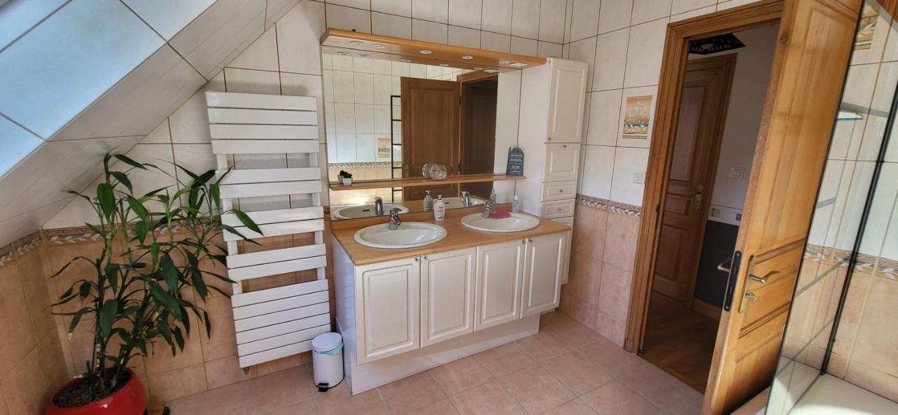 Grande Chambre Sdb Privee Avec Balcon Lannion Zewnętrze zdjęcie